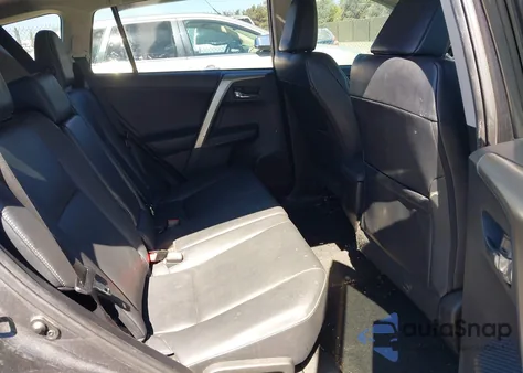 2014 Toyota Rav4 Limited z USA, uszkodzony, nr VIN 2T3YFREV4EW106237